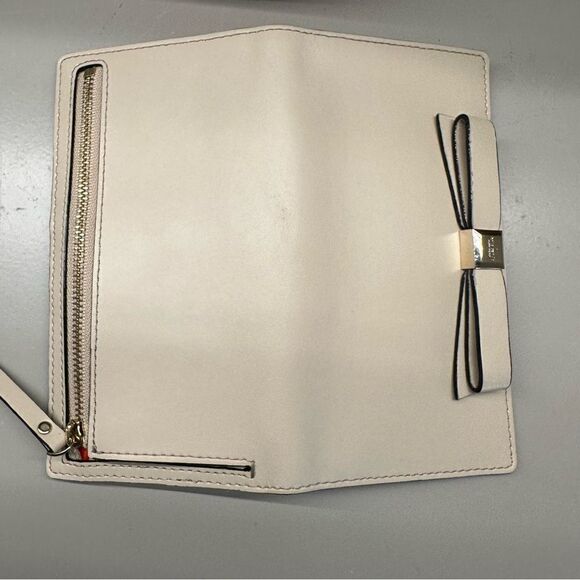Kate Spade | ivory folding wallet card carrier with zip pocket for travel - Picture 4 of 10